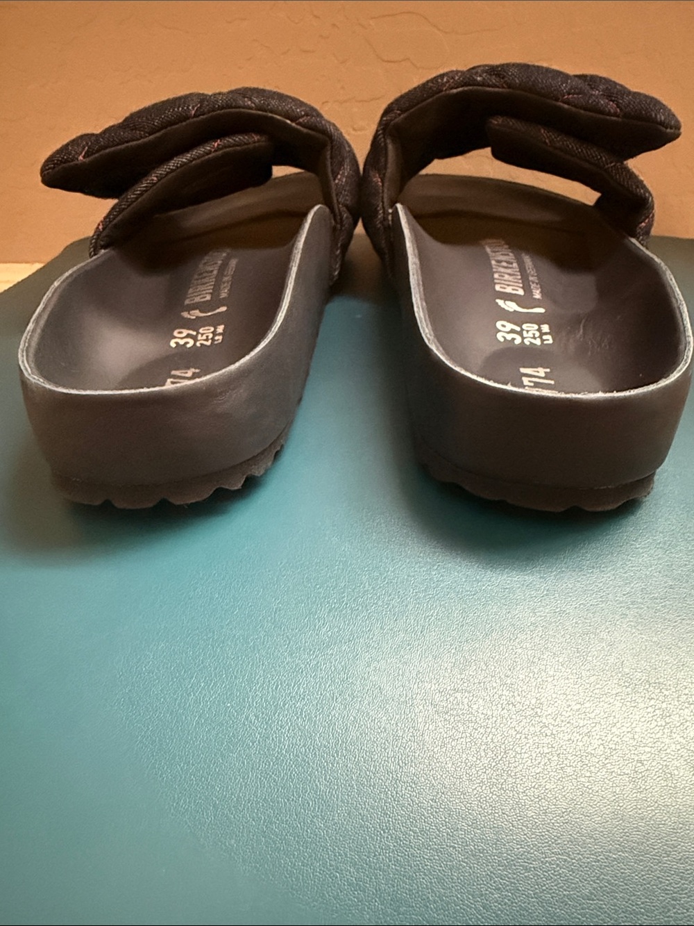 Birkenstock Sylt 1774 Sandals Quilted Denim w/Contrast Stitching Sz 8-8.5US 39EU - Picture 5 of 8